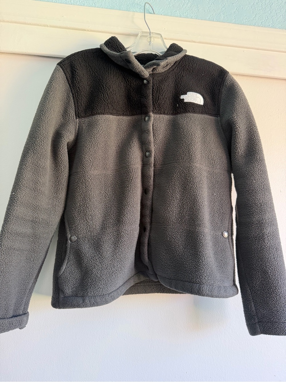 The North Face Women’s Button-Up Jacket